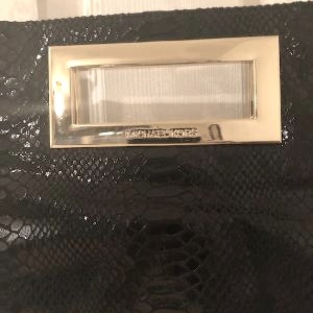 Michaael Kors Handbag